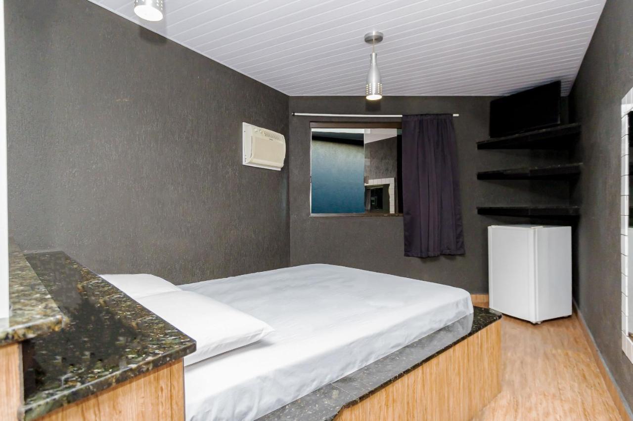 Drops Express Motel Curitiba Bagian luar foto